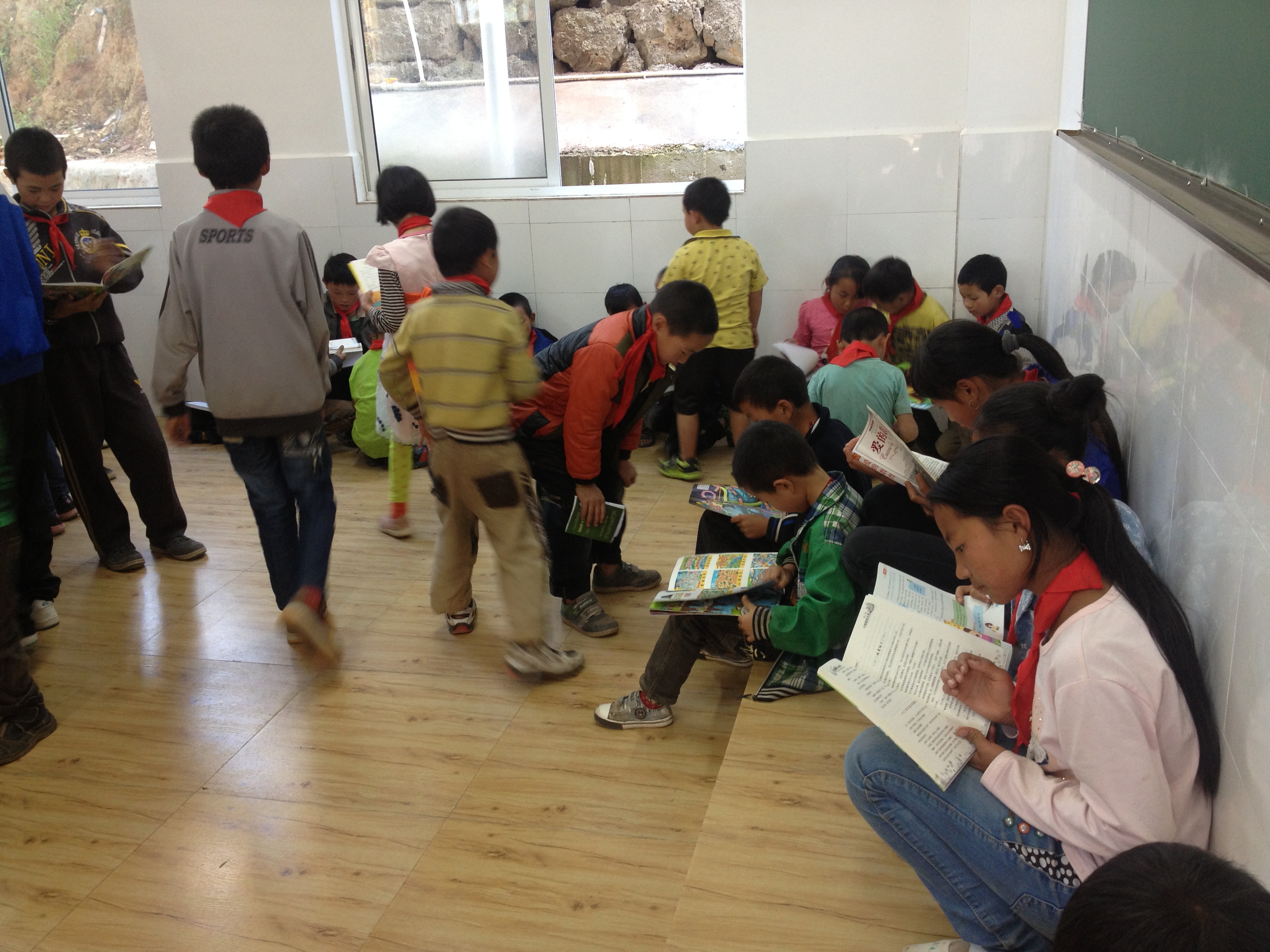 获得知识的孩子们